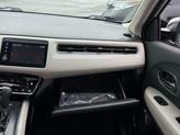 Thumbnail of 2022 Platinum White Pearl Honda HR-V