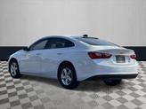 Thumbnail of 2022 Summit White Chevrolet Malibu
