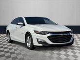 Photo of 2022 Summit White Chevrolet Malibu