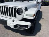 Thumbnail of 2021 Bright White Clearcoat Jeep Gladiator