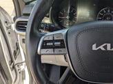 Thumbnail of 2022 Glacial White Pearl Kia Telluride