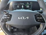 Thumbnail of 2025 Snow White Pearl Kia Niro