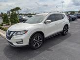 Thumbnail of 2020 White Nissan Rogue