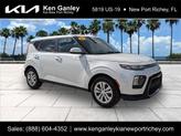 Photo of 2022 Snow White Pearl Kia Soul