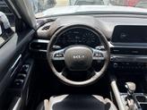 Thumbnail of 2022 Glacial White Pearl Kia Telluride