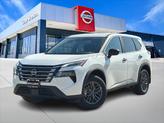 Photo of 2025 Glacier White Nissan Rogue