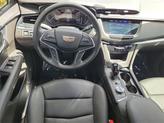 Thumbnail of 2020 Crystal White Tricoat Cadillac XT5