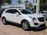 Photo of 2020 Crystal White Tricoat Cadillac XT5