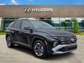 Photo of 2025 Phantom Black Hyundai TUCSON