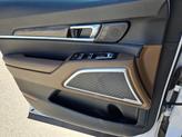 Thumbnail of 2022 Glacial White Pearl Kia Telluride