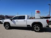 Thumbnail of 2024 White Frost Tricoat GMC Sierra 2500