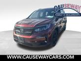 Photo of 2022 Deep Scarlet Pearl Honda Pilot