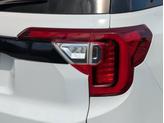 Thumbnail of 2022 Summit White GMC Acadia