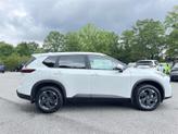 Thumbnail of 2025 Everest White P Nissan Rogue