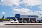 Thumbnail of 2025 White Hyundai SANTA FE HEV