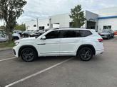 Thumbnail of 2021 Pure White Volkswagen Atlas