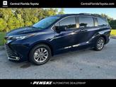 Photo of 2022 Predawn Gray Mica Toyota Sienna