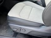 Thumbnail of 2025 Aurora Black Pearl Kia Niro