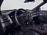 Thumbnail of 2019 Agate Black Metallic Ford Explorer