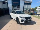 Photo of 2023 Mineral White Metallic BMW X5