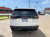 Thumbnail of 2025 Summit White GMC Acadia