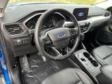 Thumbnail of 2021 Blue Ford Escape