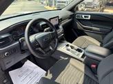 Thumbnail of 2020 Iconic Silver Metallic Ford Explorer