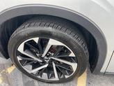 Thumbnail of 2023 Alloy Silver Metallic Mitsubishi Outlander