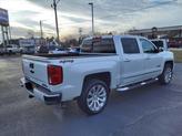 Thumbnail of 2018 Iridescent Pearl Tricoat Chevrolet Silverado 1500