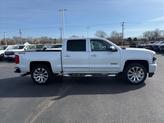 Thumbnail of 2018 Iridescent Pearl Tricoat Chevrolet Silverado 1500
