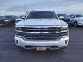 Thumbnail of 2018 Iridescent Pearl Tricoat Chevrolet Silverado 1500
