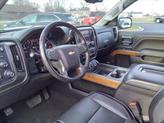 Thumbnail of 2018 Iridescent Pearl Tricoat Chevrolet Silverado 1500