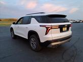 Thumbnail of 2026 Polar White Tricoat Chevrolet Traverse