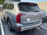 Thumbnail of 2024 Everlasting Silver Kia Telluride