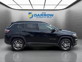 Thumbnail of 2020 Diamond Black Crystal Pearlcoat Jeep Compass