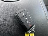 Thumbnail of 2021 Diamond Black Crystal Pearlcoat RAM 1500