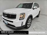 Photo of 2022 Glacial White Pearl Kia Telluride