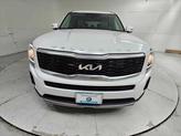 Thumbnail of 2022 Glacial White Pearl Kia Telluride