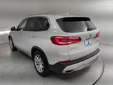 Thumbnail of 2022 Mineral White Metallic BMW X5