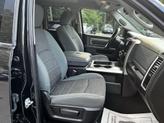 Thumbnail of 2016 Brilliant Black Crystal Pearlcoat RAM 1500
