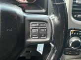 Thumbnail of 2016 Brilliant Black Crystal Pearlcoat RAM 1500