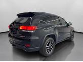 Thumbnail of 2020 Diamond Black Crystal Pearlcoat Jeep Grand Cherokee