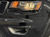 Thumbnail of 2020 Diamond Black Crystal Pearlcoat Jeep Grand Cherokee