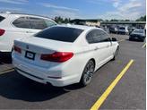 Thumbnail of 2018 White BMW 530e