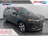 Photo of 2022 Diamond Black Crystal Pearlcoat Jeep Cherokee