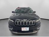 Thumbnail of 2022 Diamond Black Crystal Pearlcoat Jeep Cherokee