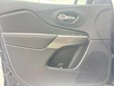 Thumbnail of 2022 Diamond Black Crystal Pearlcoat Jeep Cherokee