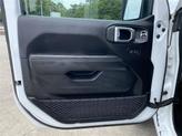 Thumbnail of 2023 Bright White Clearcoat Jeep Gladiator