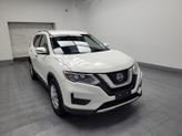Thumbnail of 2019 White Nissan Rogue