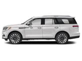Thumbnail of 2022 Pristine White Metallic Tri-Coat Lincoln Navigator